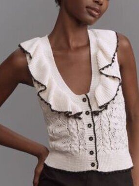 ANTHROPOLOGIE MAEVE - Ruffled Scoop-Neck Sweater Tank EUC